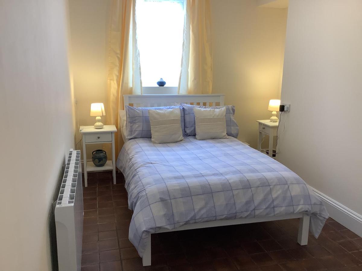 1 - Bed Ground Floor Apartment Тенби Екстериор снимка